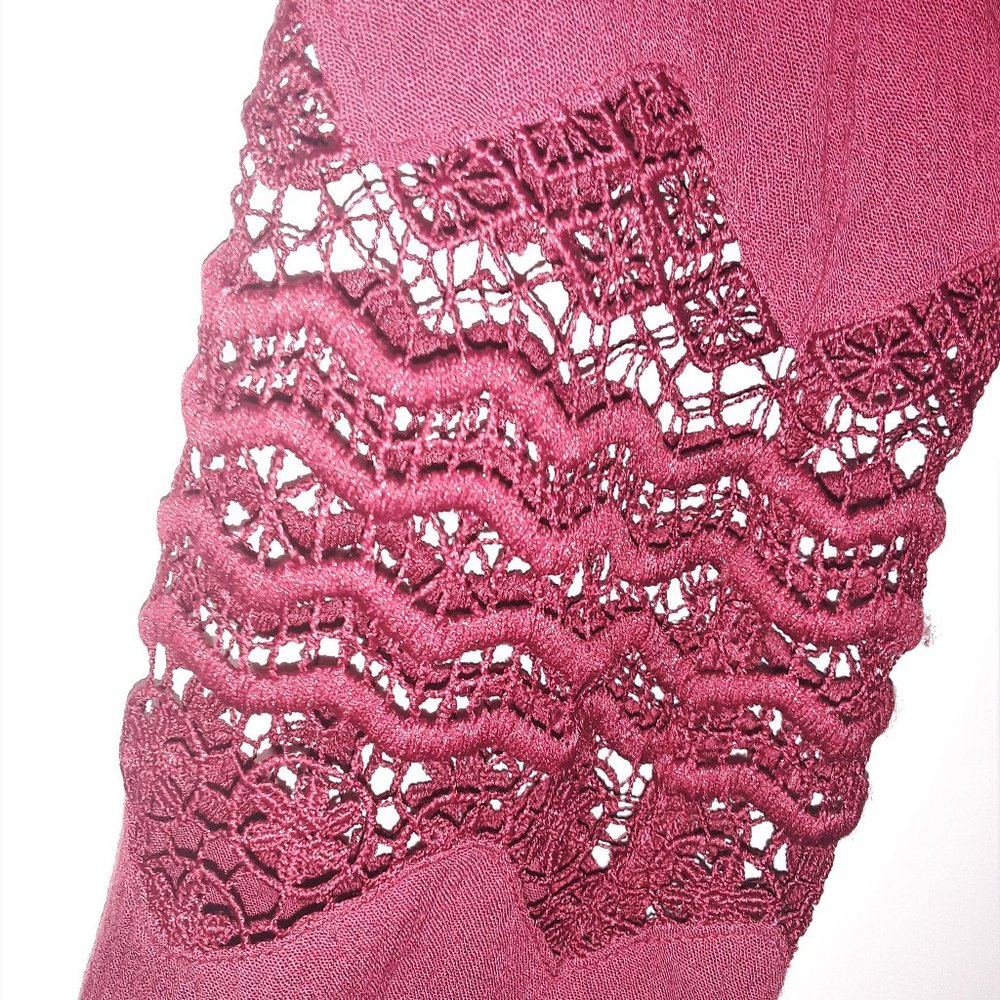 ROXY burgundy cropped blouse w/ statement sleeves! - Picture 5 of 6